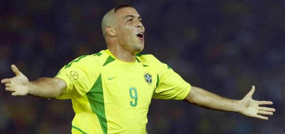 羅納度(Ronaldo Nazário)