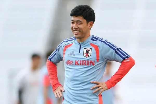 遠藤航本人也相當積極參與其他教育和支援計畫